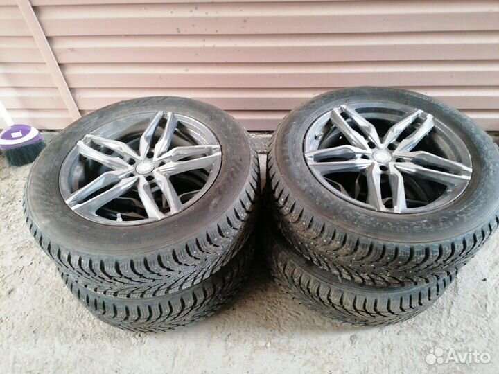 Колеса на mercedes r18 зимние