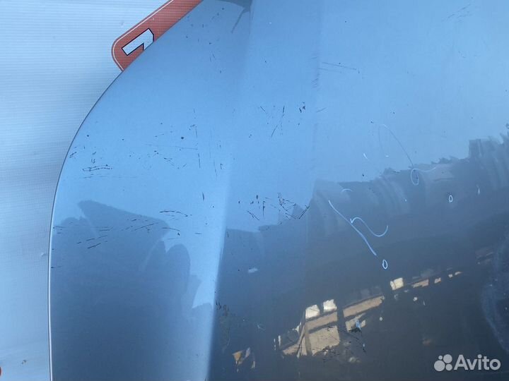 BMW 5 E60 Капот