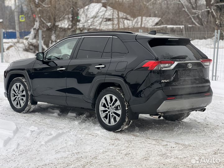 Toyota RAV4 2.5 AT, 2021, 43 200 км