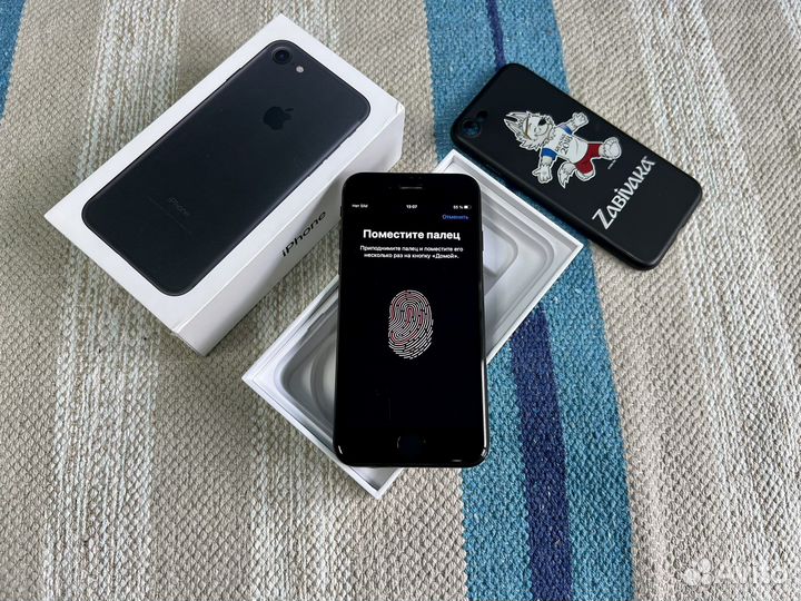 iPhone 7, 32 ГБ