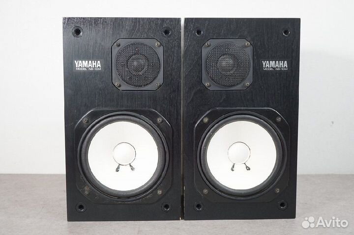 Акустические колонки Yamaha NS-10M
