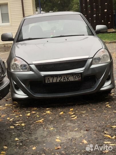 Передний бампер на priora кварц