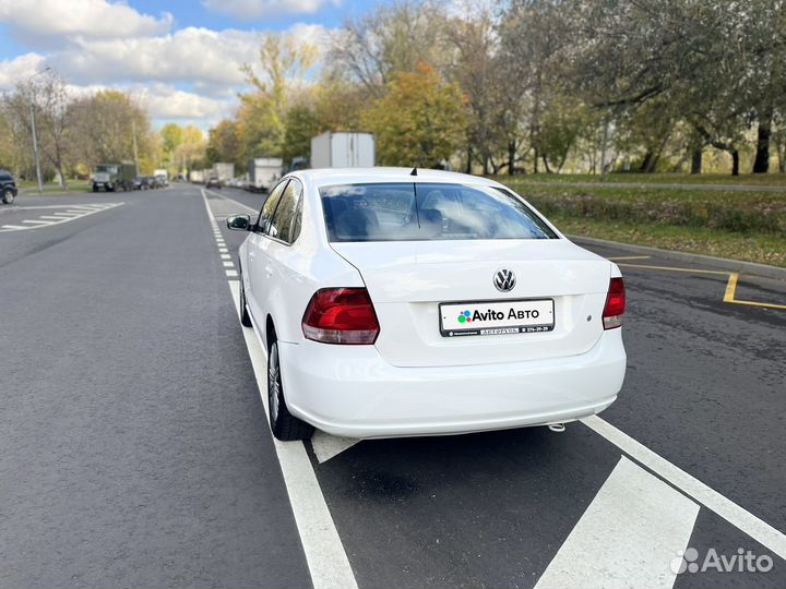 Volkswagen Polo 1.6 AT, 2011, 187 999 км