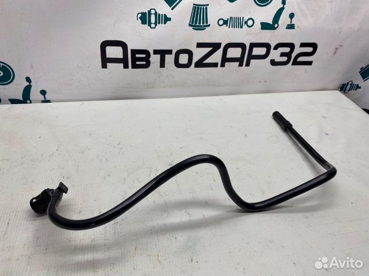 Трубка вентиляции картерных газов Ford Focus 2