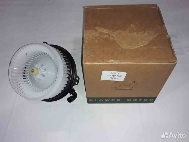 Мотор отопителя ND116340-7030 Komatsu PC200-7