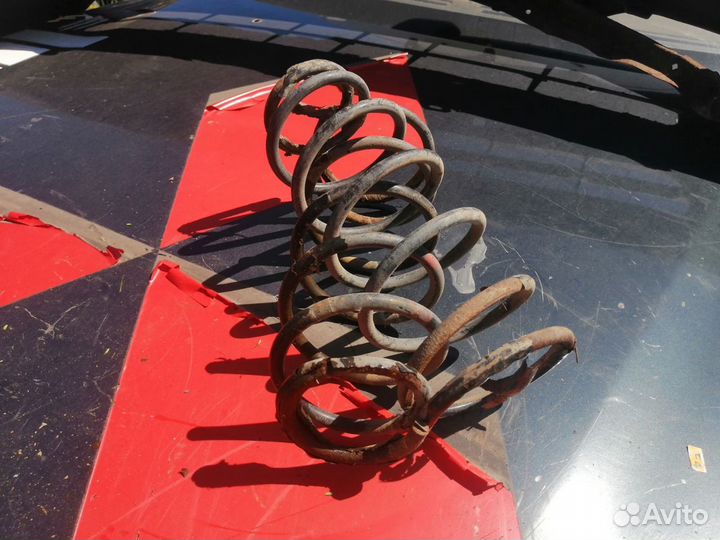 Пружина задняя Kia Rio 1