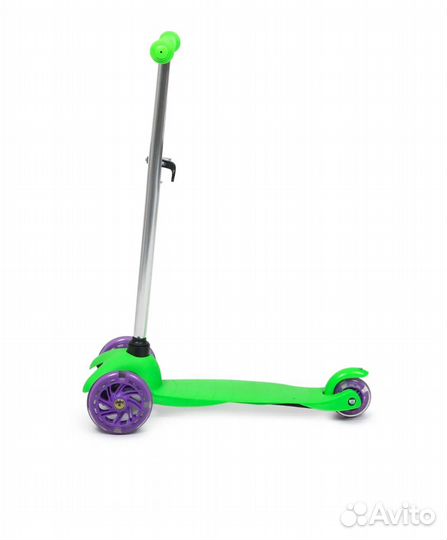 Самокат трехколесный новый светящиеся колеса