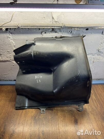 Обшивка багажника задняя левая Hyundai Accent