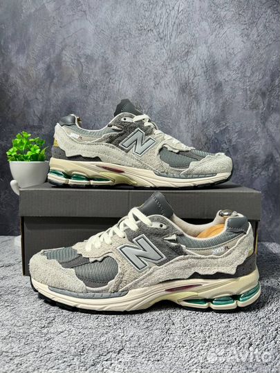 Кроссовки New balance 2002 R
