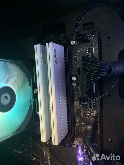 Оперативная память ddr4 16gb 3600 Adata