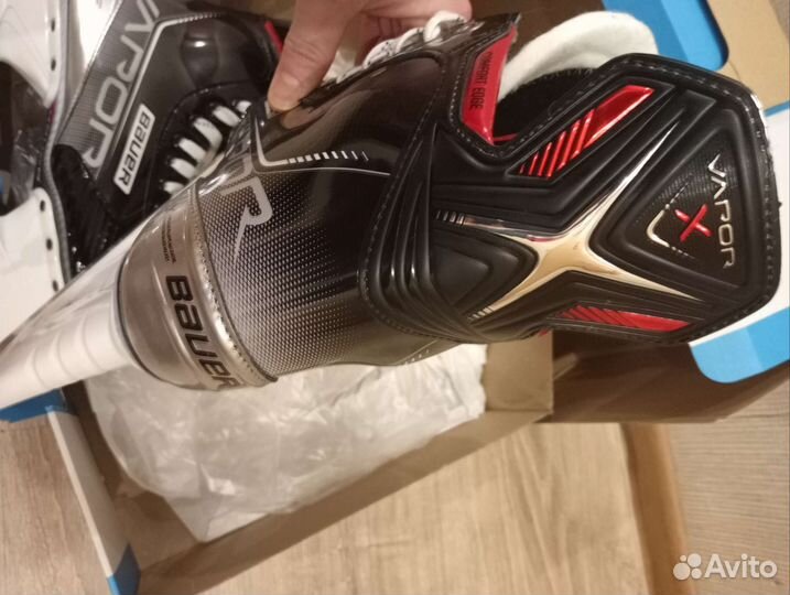 Коньки хоккейные bauer vapor xltx PRO SR. New