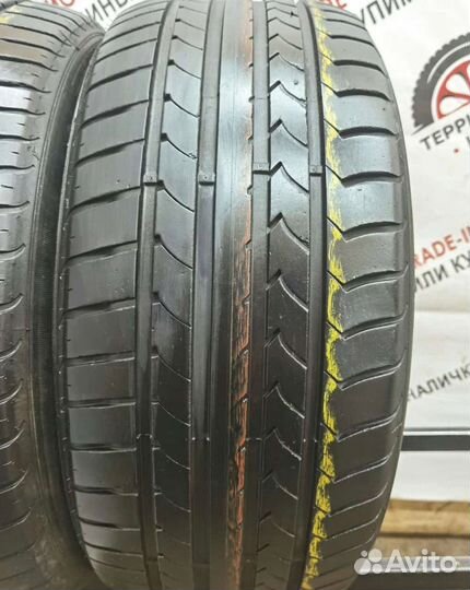 Goodyear EfficientGrip 215/55 R17 94W