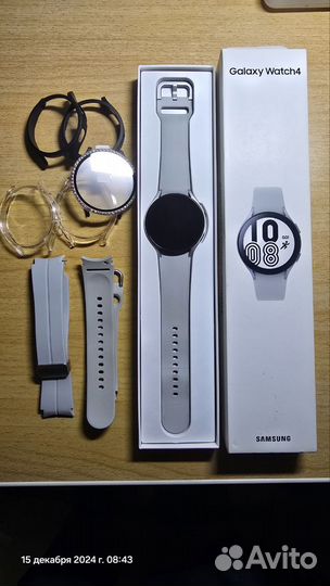 Samsung galaxy watch4 44