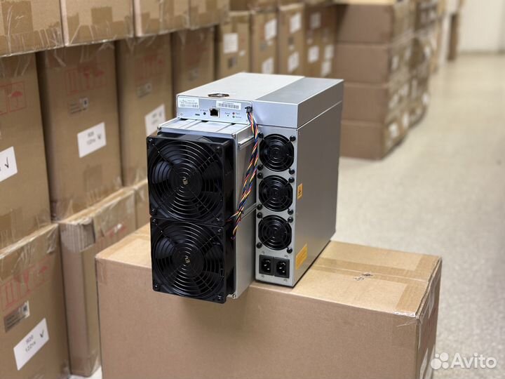 Asic Antminer s19xp 141th