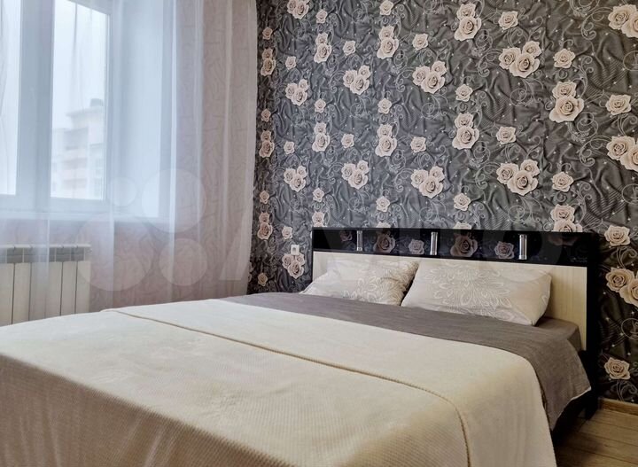 2-к. квартира, 82 м², 14/16 эт.