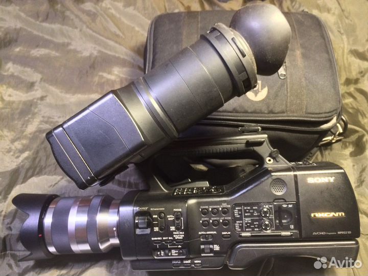 Камкодер Sony Nex-EA50 и 4 объектива