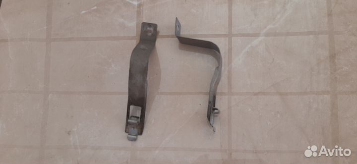 Кронштейн защиты пара Mercedes E-Class W211