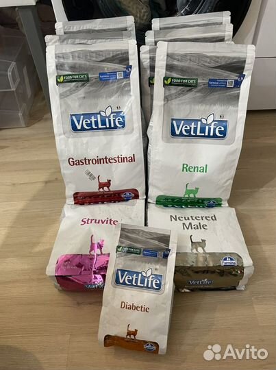 Корм для собак и кошек VetLife фармина