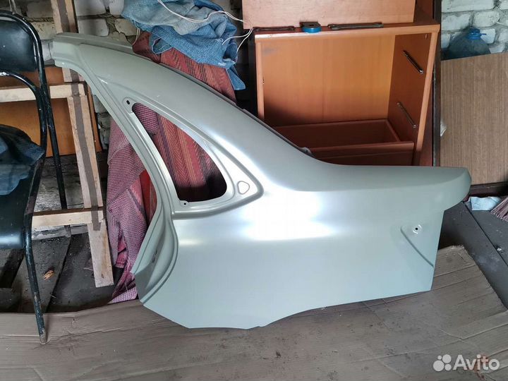Заднее левое крыло LADA granta