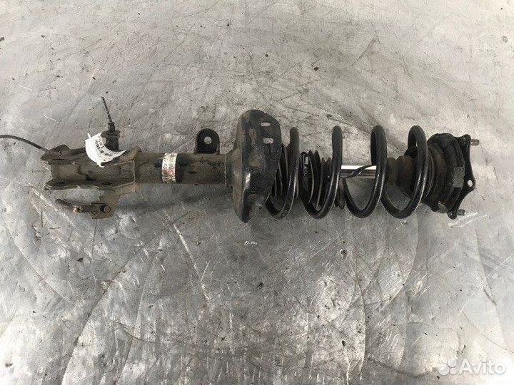 Стойка амортизатора передняя правая Honda Cr-V 3