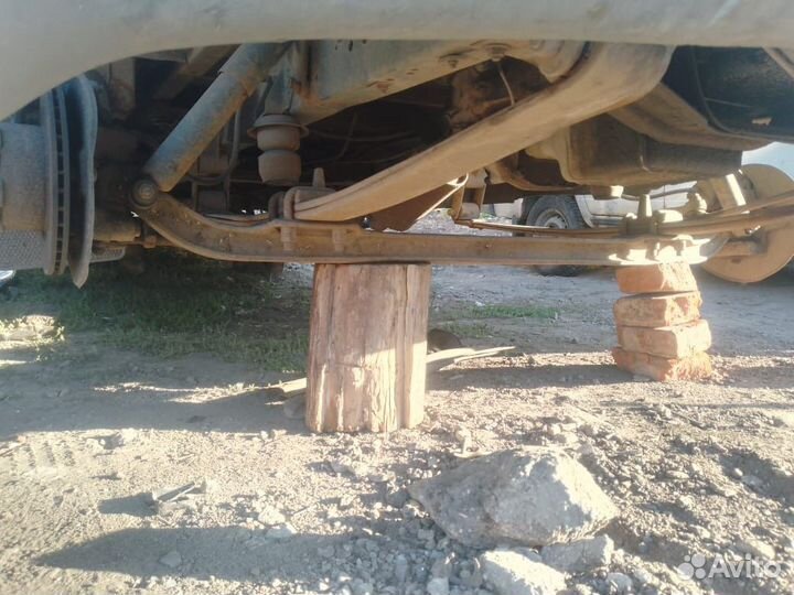 Передняя балка на газель в сборе