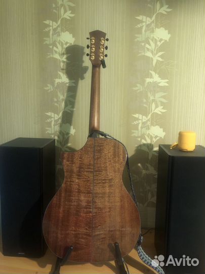 Гитара электроакустическая.Parkwood GA680TAK-NAT