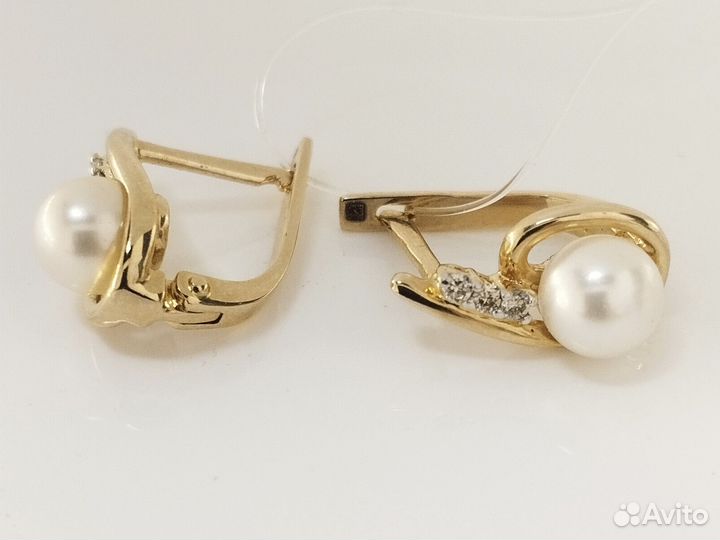 Серьги золотые с жемчугом и бриллиантами арт.28993