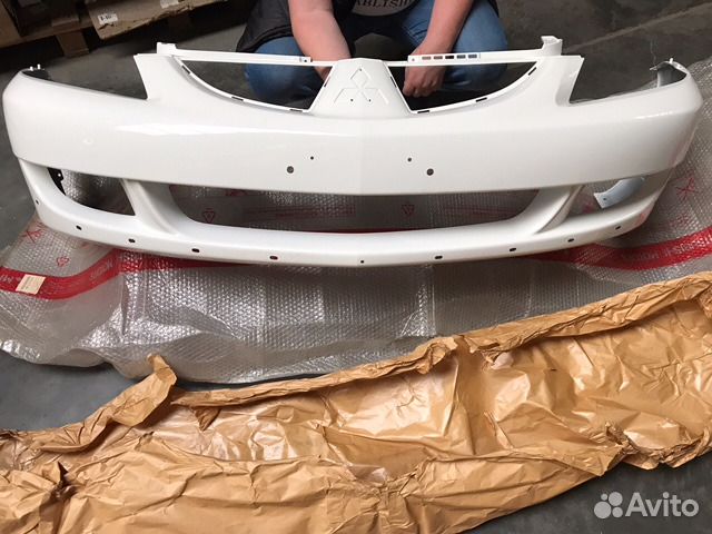 Бампер передний под спойлер Mitsubishi Lancer CS