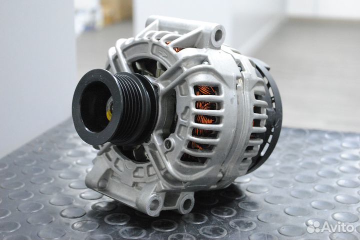 Генератор Renault Symbol, Clio 1.4 новый Bosch