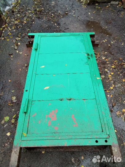 Дверь металлическая