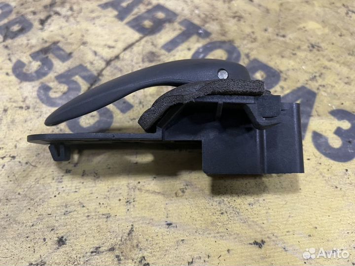 Ручка передняя правая внутренняя Fiat Albea