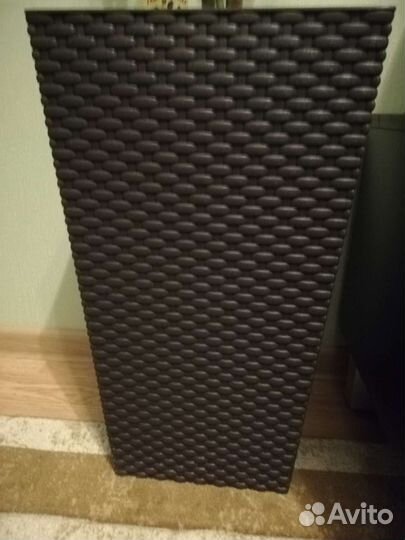 Большой цветочный горшок. Кошпо