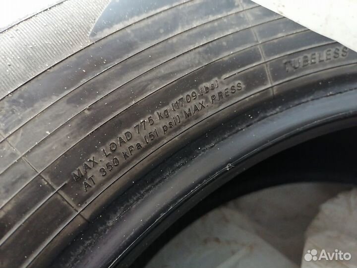 Yokohama BluEarth AE50 215/65 R17 99V