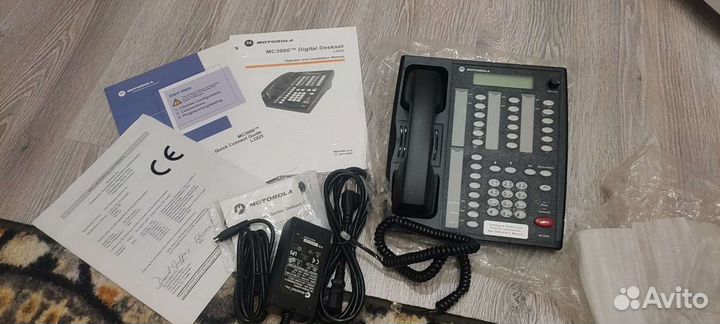 Motorola MC 3000 Digital Deskset