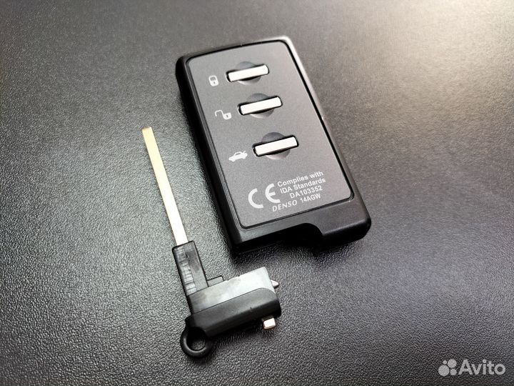 Смарт ключ Subaru Legacy, Forester, Impreza