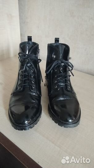 Ботинки женские