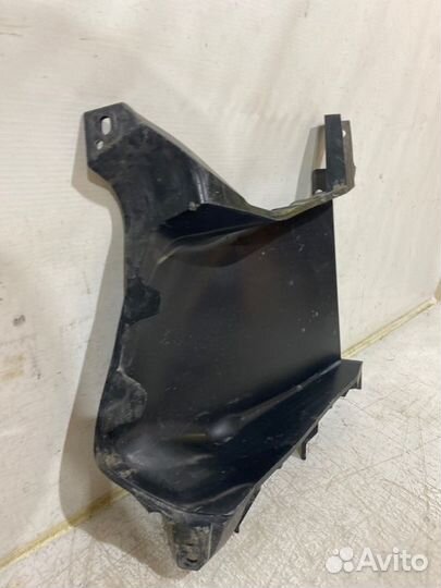 Воздуховод бампера передний правый Kia Optima 4