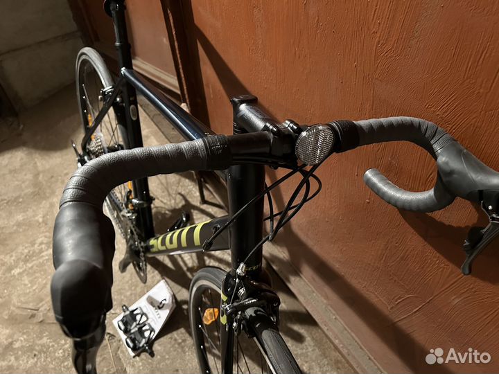 Шоссейный велосипед Scott Speedster 40 (2021)