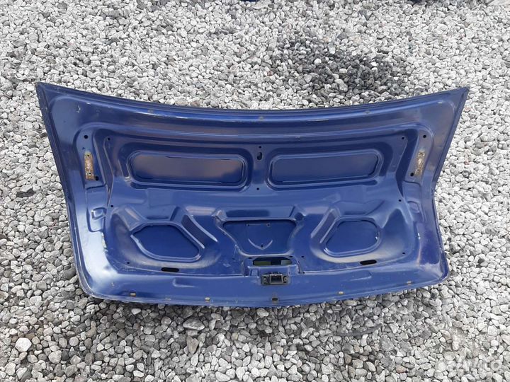 Крышка багажника Рено Логан Дачия Логан