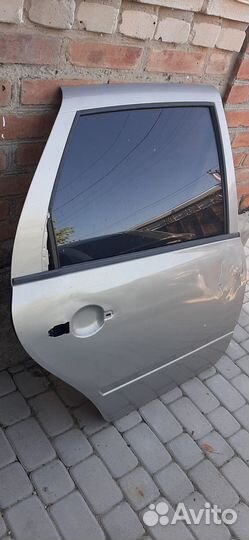 LADA kalina задняя правая дверь
