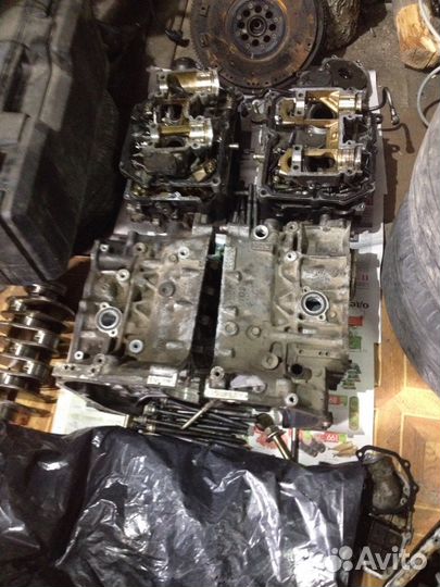 Двигатель в разборе Subaru Forester sg5 2006г