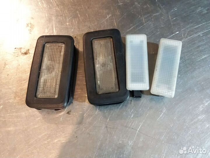 Плафон освещения салона BMW X5 E70