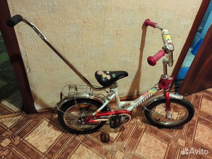 Детский велосипед с ручкой бу