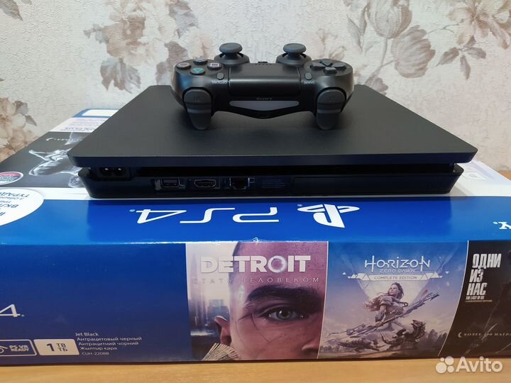 Гарантия/ Sony PlayStation 4 Slim 1Tb (CUH-2218B)