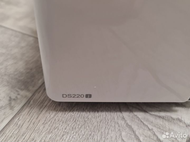 Synology DS220j + WD Red 2TB*2