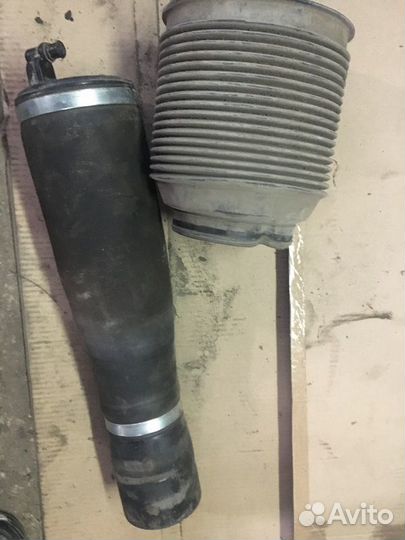 Пневматический балон Toyota Land Cruiser