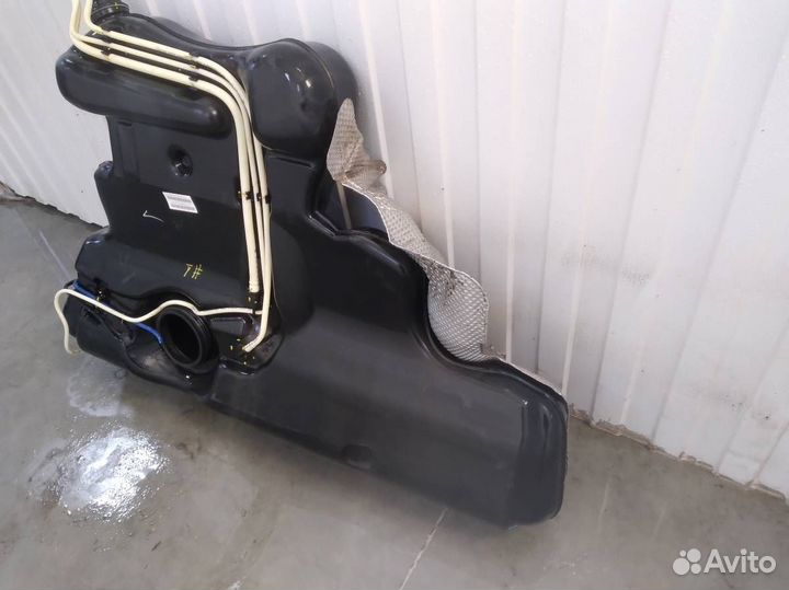 Бак топливный Skoda Rapid 2012-2020