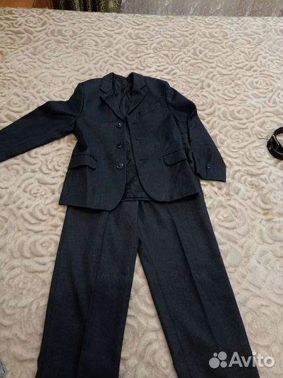 Школьный костюм
