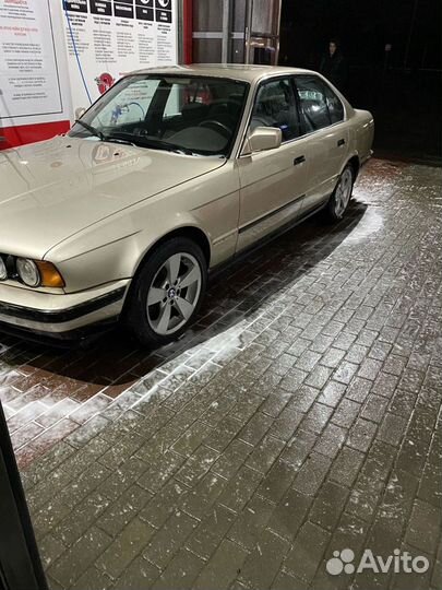 BMW 5 серия 2.5 МТ, 1991, 298 200 км