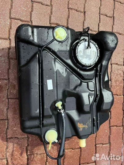 Бак топливный задний Ford Focus 3 седан 1.6 2011